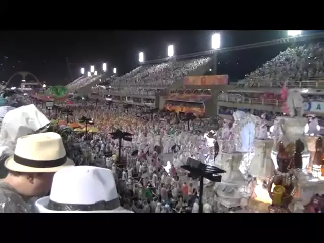 Des Calédoniens au Carnaval de Rio
