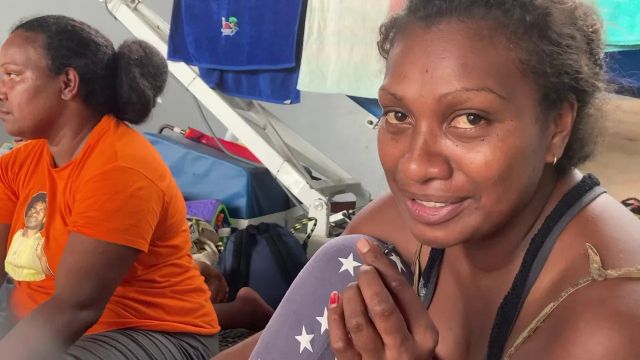 Cyclone Niran : les familles de Nouméa se réfugient dans les centres d'hébergement