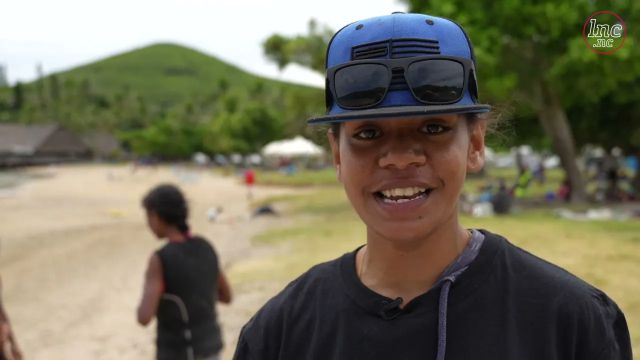 Son job d’été : renfort à Nouméa plage